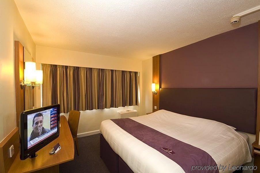 Premier Inn Glasgow City Centre - Argyle Street Exterior photo