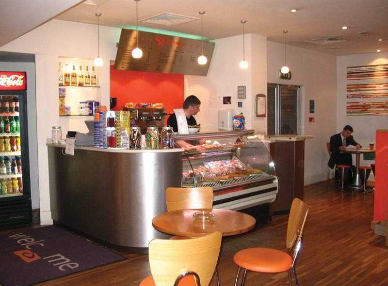 Premier Inn Glasgow City Centre - Argyle Street Exterior photo